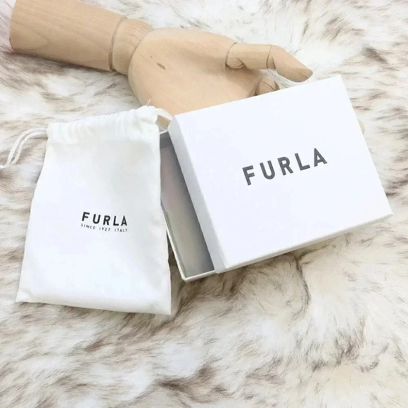 Furla Pde9Rzy Tri-Fold Wallet - Picture 11 of 12